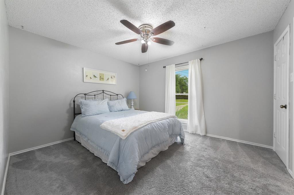221 Manor Way Property Photo 20