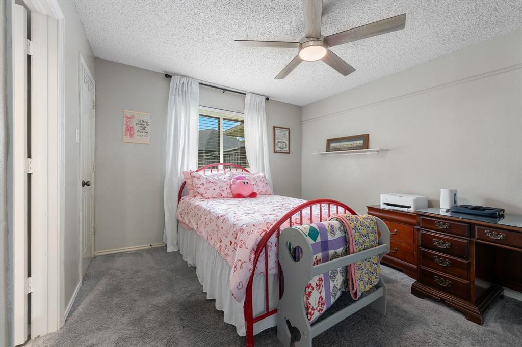 221 Manor Way Property Photo 23