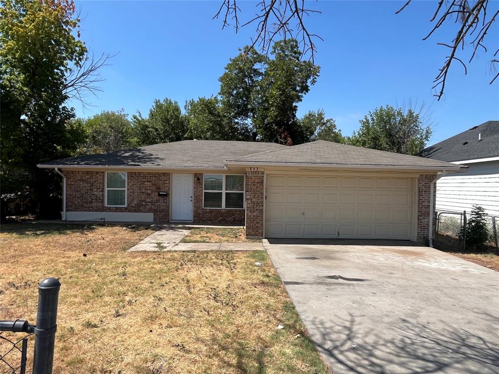 1843 Greendale Drive Property Photo 1