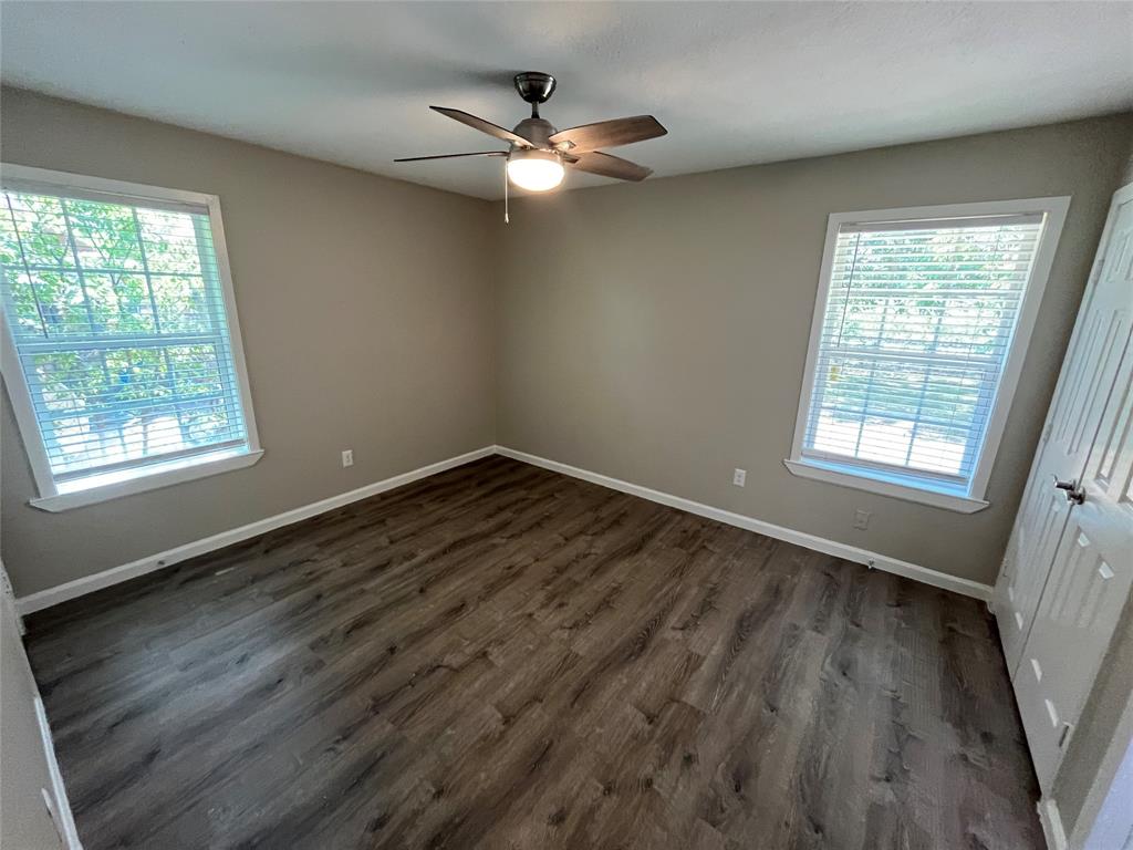 1843 Greendale Drive Property Photo 10