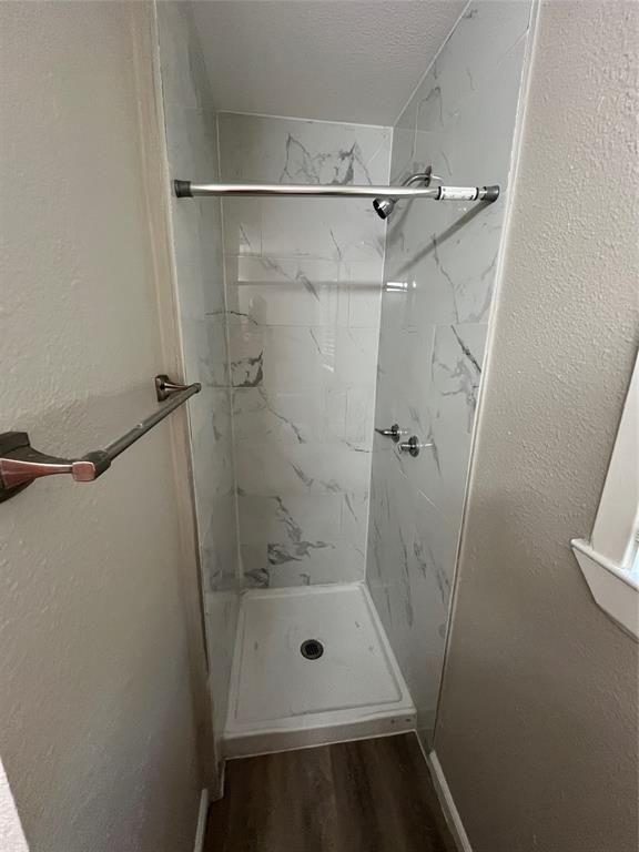 1843 Greendale Drive Property Photo 13