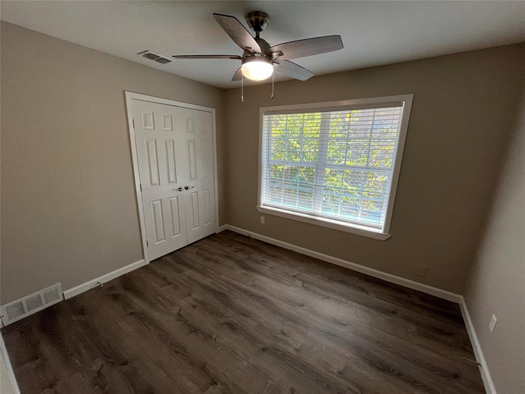 1843 Greendale Drive Property Photo 14