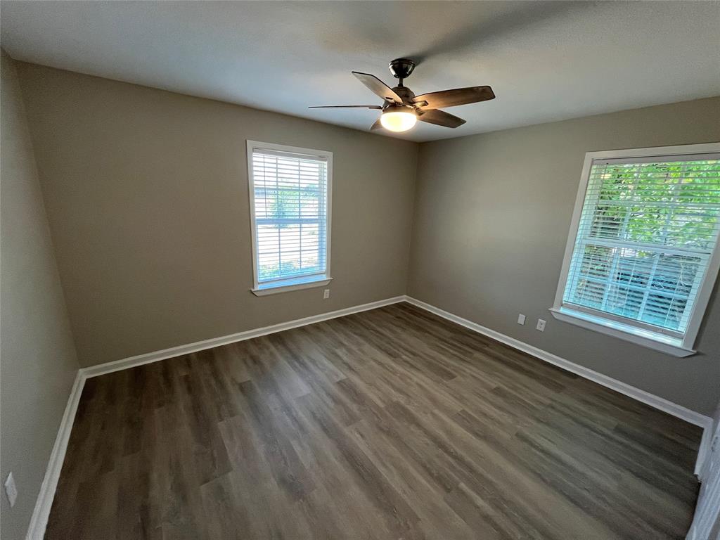 1843 Greendale Drive Property Photo 16