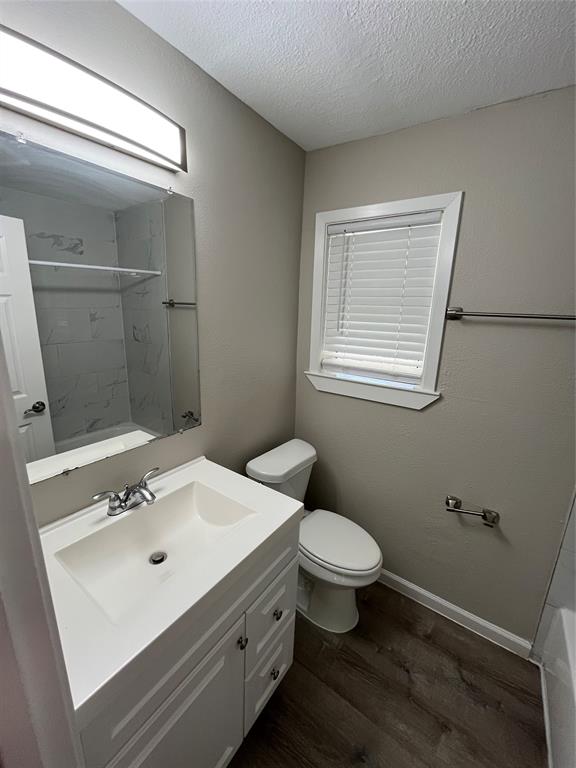 1843 Greendale Drive Property Photo 18