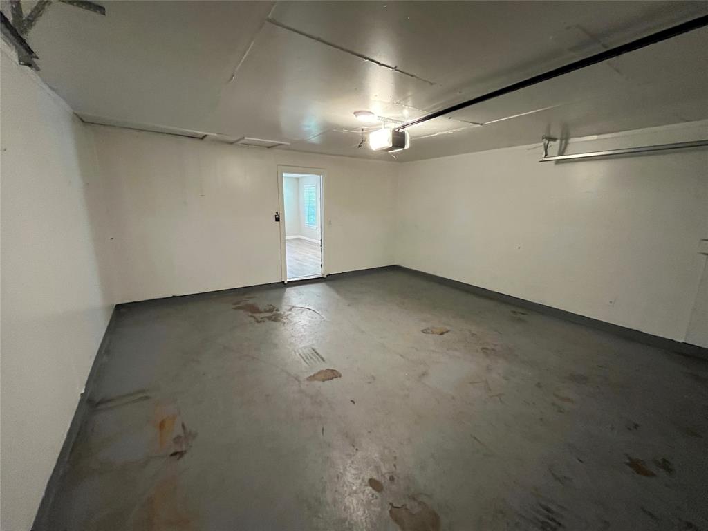 1843 Greendale Drive Property Photo 21