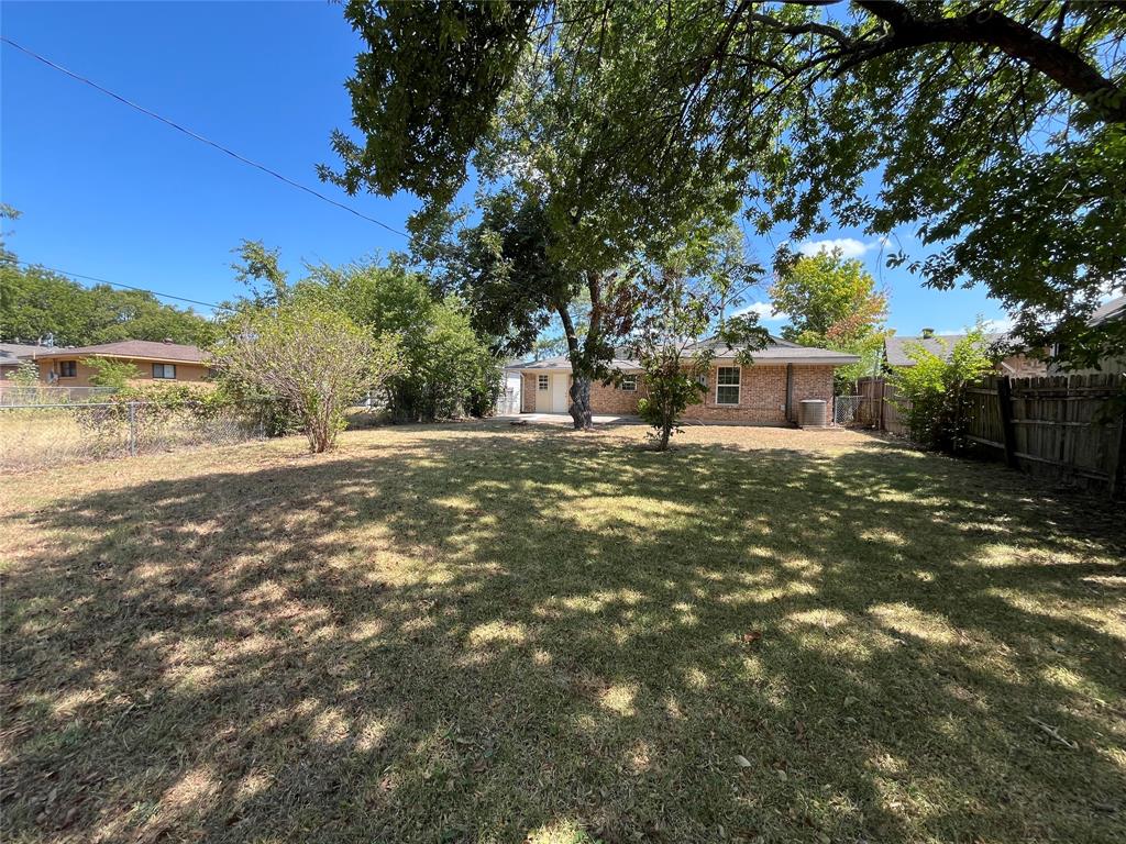 1843 Greendale Drive Property Photo 23