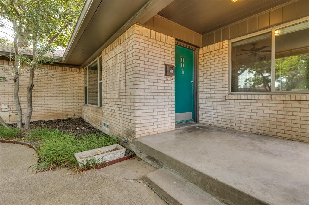 8030 Hunnicut Road Property Photo 6