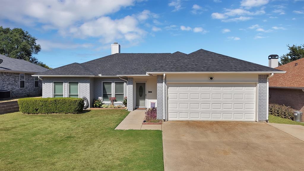 4925 Saint Thomas Place Property Photo 1