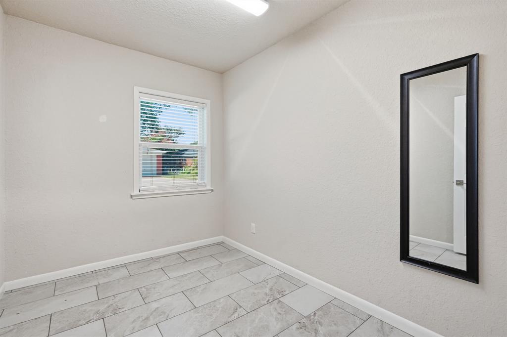 5708 Sunset Road Property Photo 23