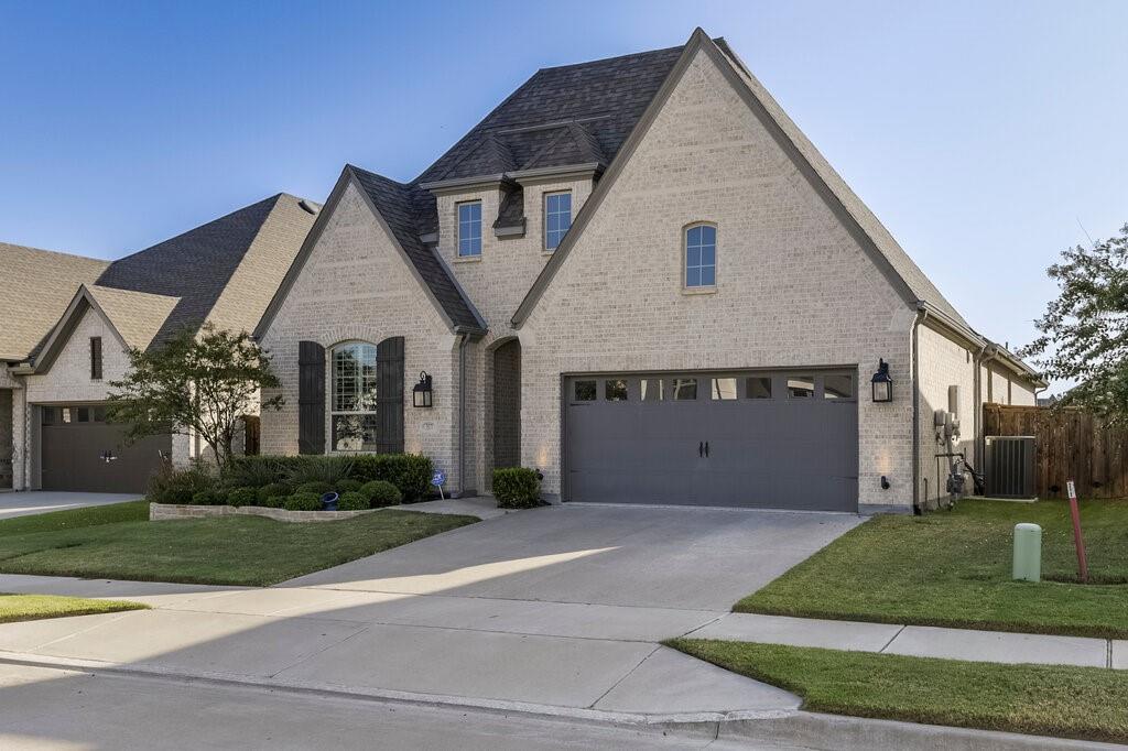 7577 Whisterwheel Way Property Photo 2