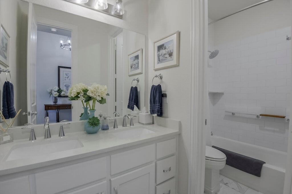 7577 Whisterwheel Way Property Photo 5