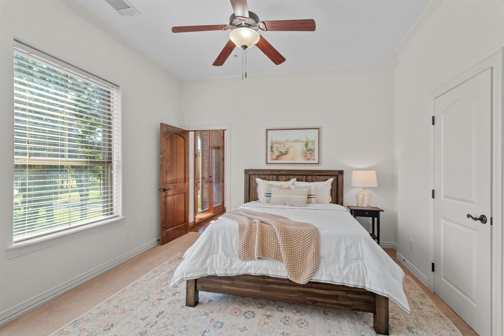 664 Manor Drive Property Photo 20
