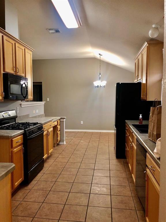 3311 Admiral Drive Property Photo 4