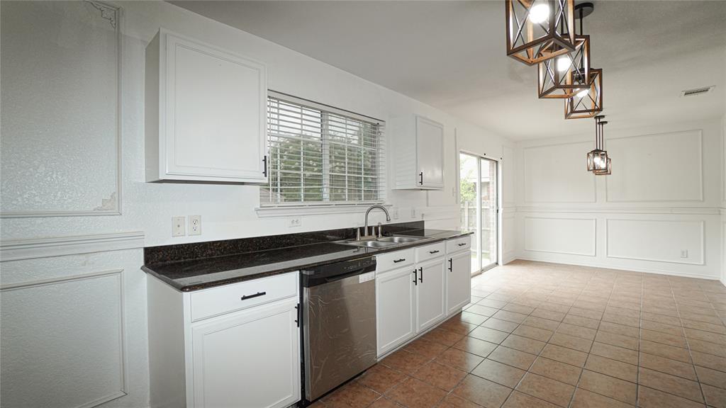 4006 Collin Court Property Photo 7