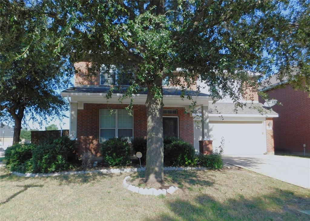 316 Hummingbird Drive Property Photo 2