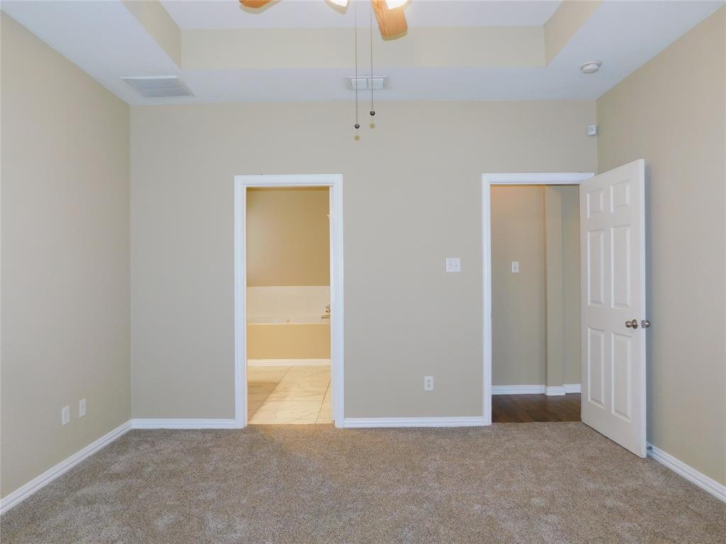 316 Hummingbird Drive Property Photo 17