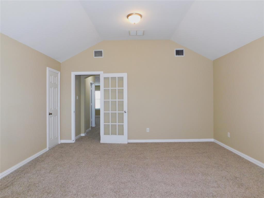 316 Hummingbird Drive Property Photo 34