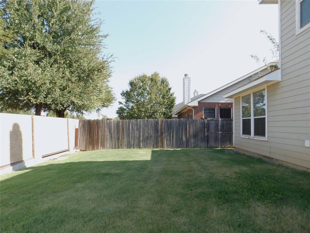 316 Hummingbird Drive Property Photo 39