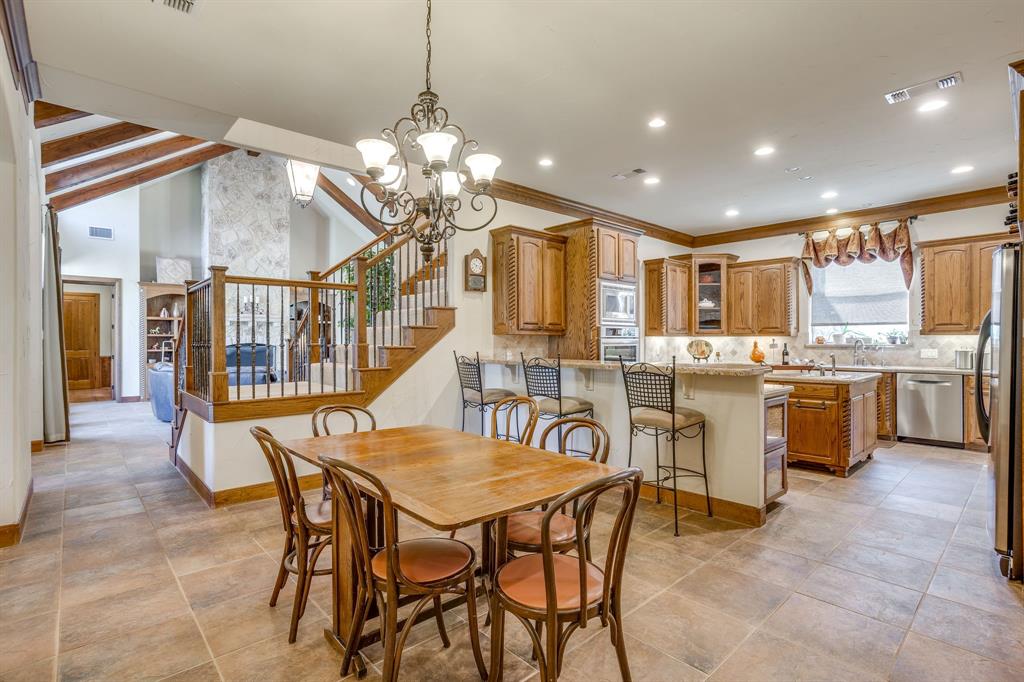 392 Creek Bend Drive Property Photo 11