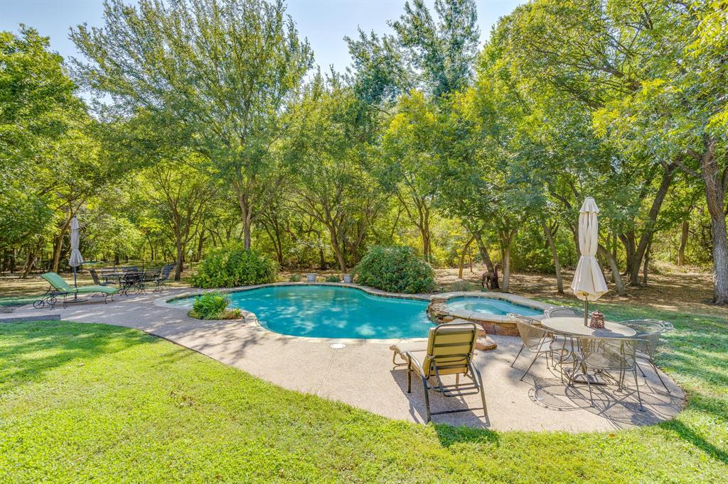 392 Creek Bend Drive Property Photo 38