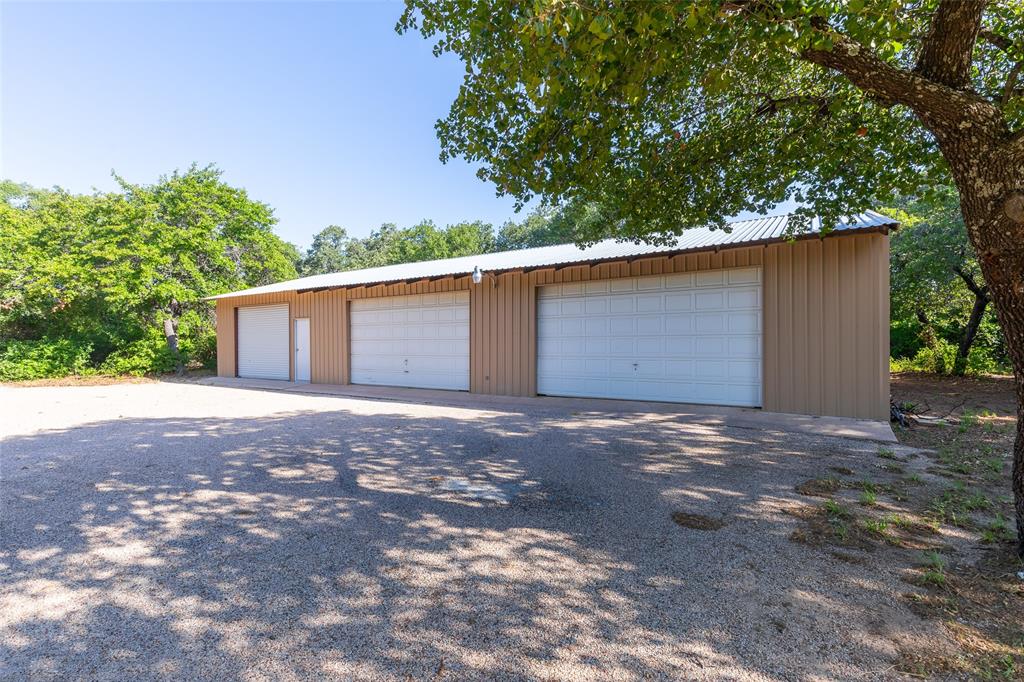 8504 County Road 258 Property Photo 10