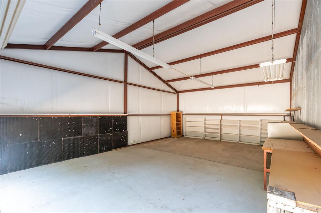 8504 County Road 258 Property Photo 12