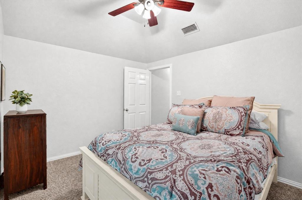 9216 Hanging Moss Drive Property Photo 25