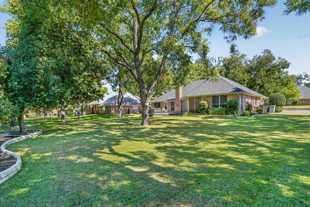 9216 Hanging Moss Drive Property Photo 33