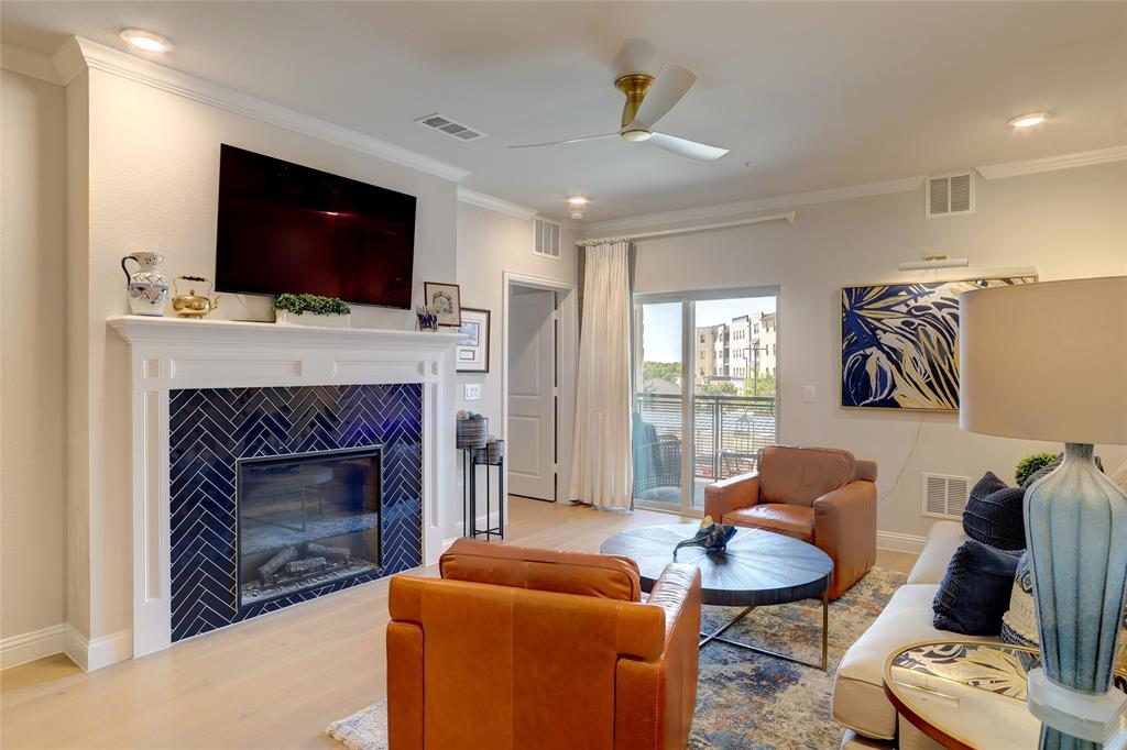 651 N Watters Road 1204 Property Photo 9