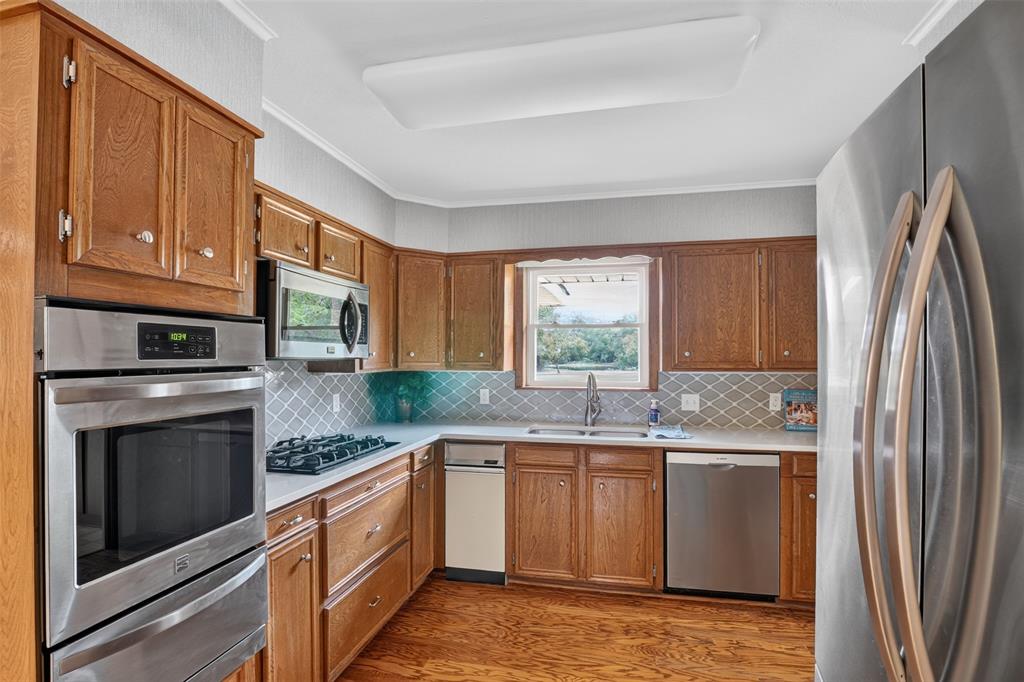 10610 Twin Oaks Road Property Photo 10