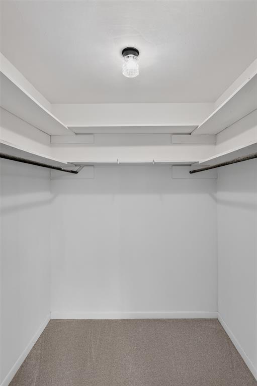 10610 Twin Oaks Road Property Photo 22