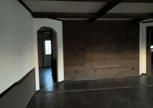 209 N Avenue C Property Photo 16