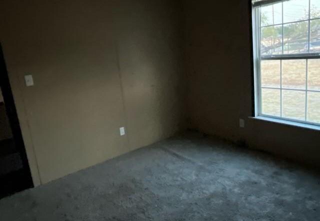 209 N Avenue C Property Photo 20