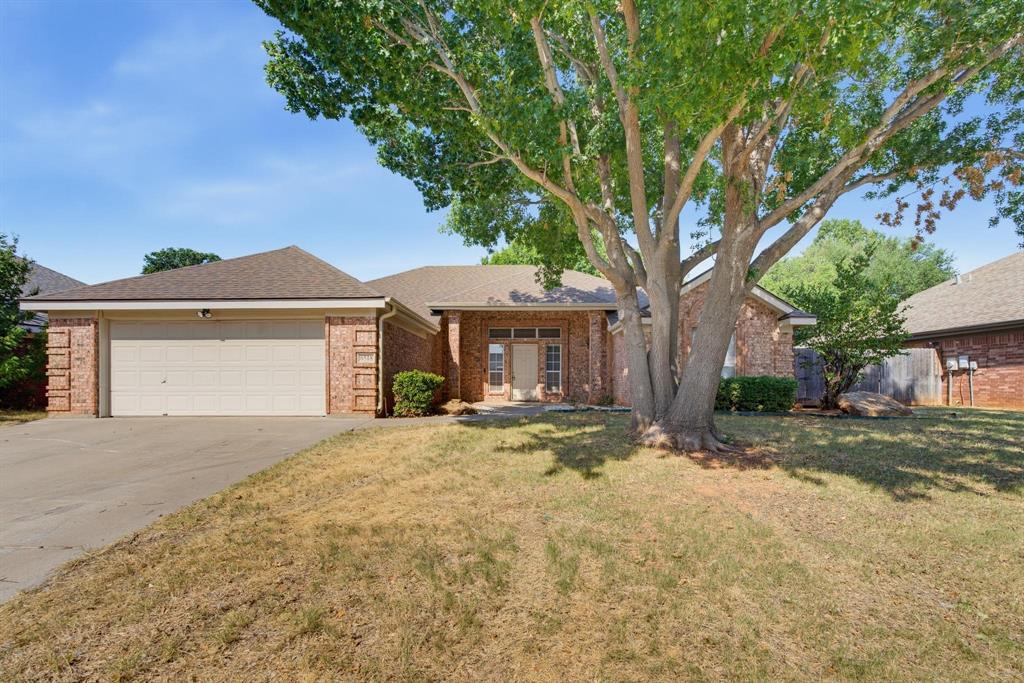 6518 Todd Run Property Photo 1