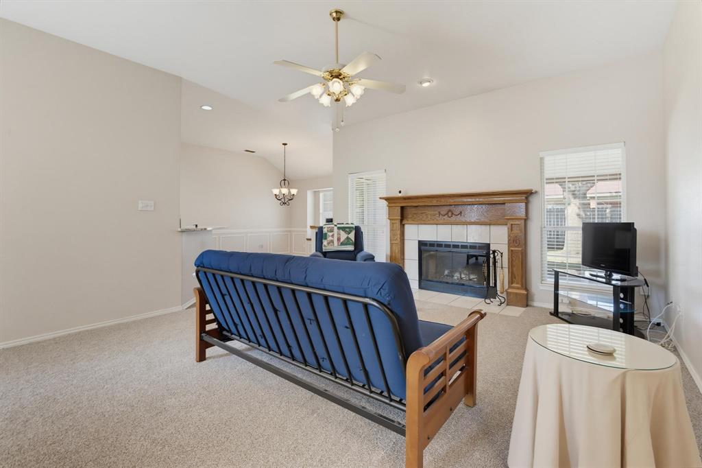 6518 Todd Run Property Photo 4