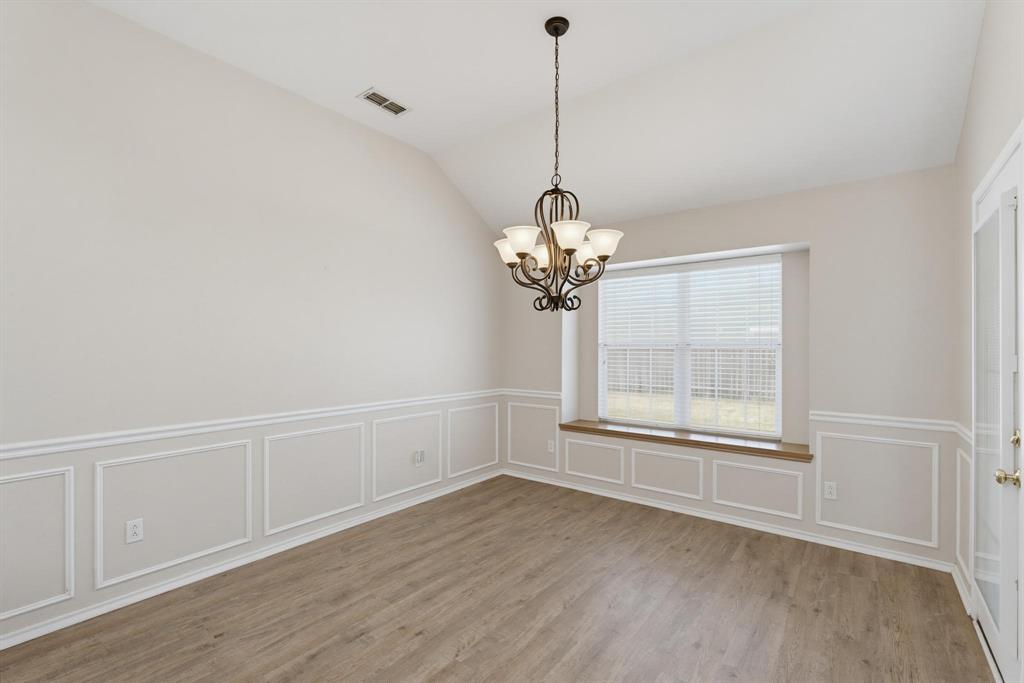 6518 Todd Run Property Photo 8