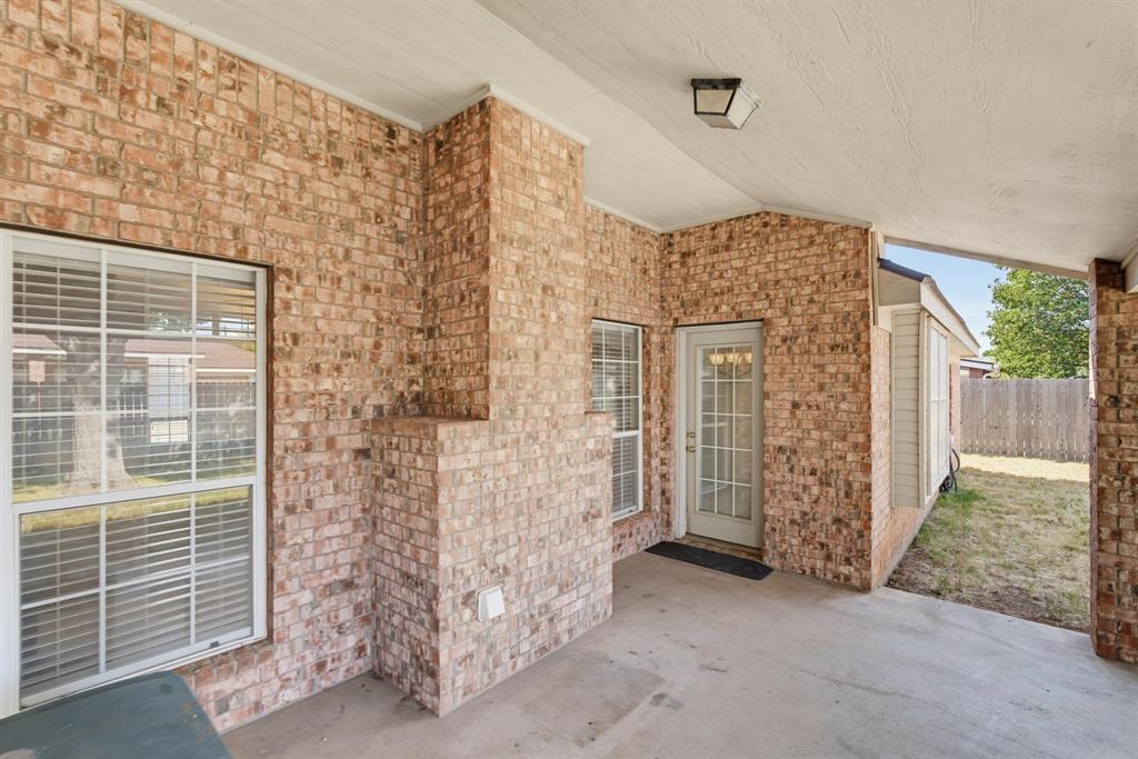 6518 Todd Run Property Photo 33