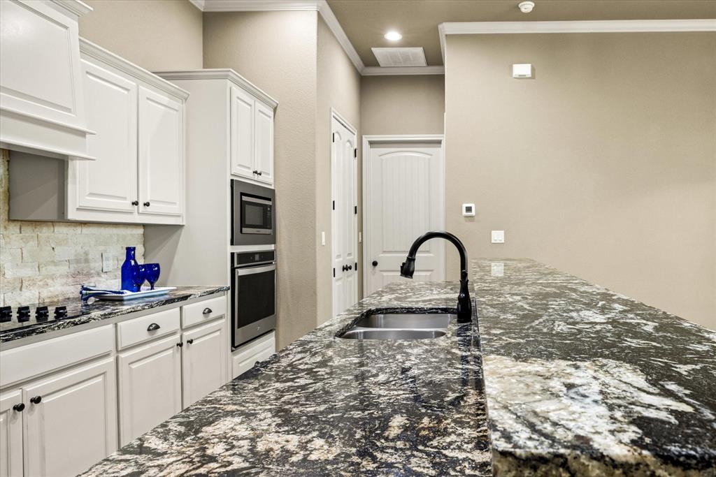 3503 Fountain Way Property Photo 12