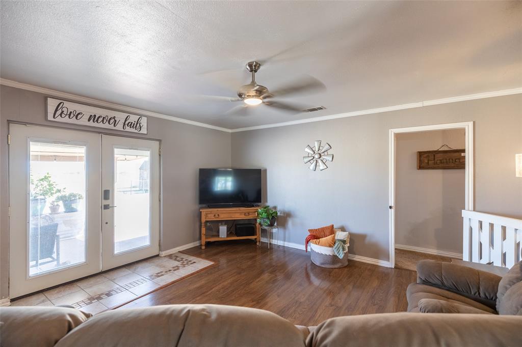 1948 Elmdale Road Property Photo 14