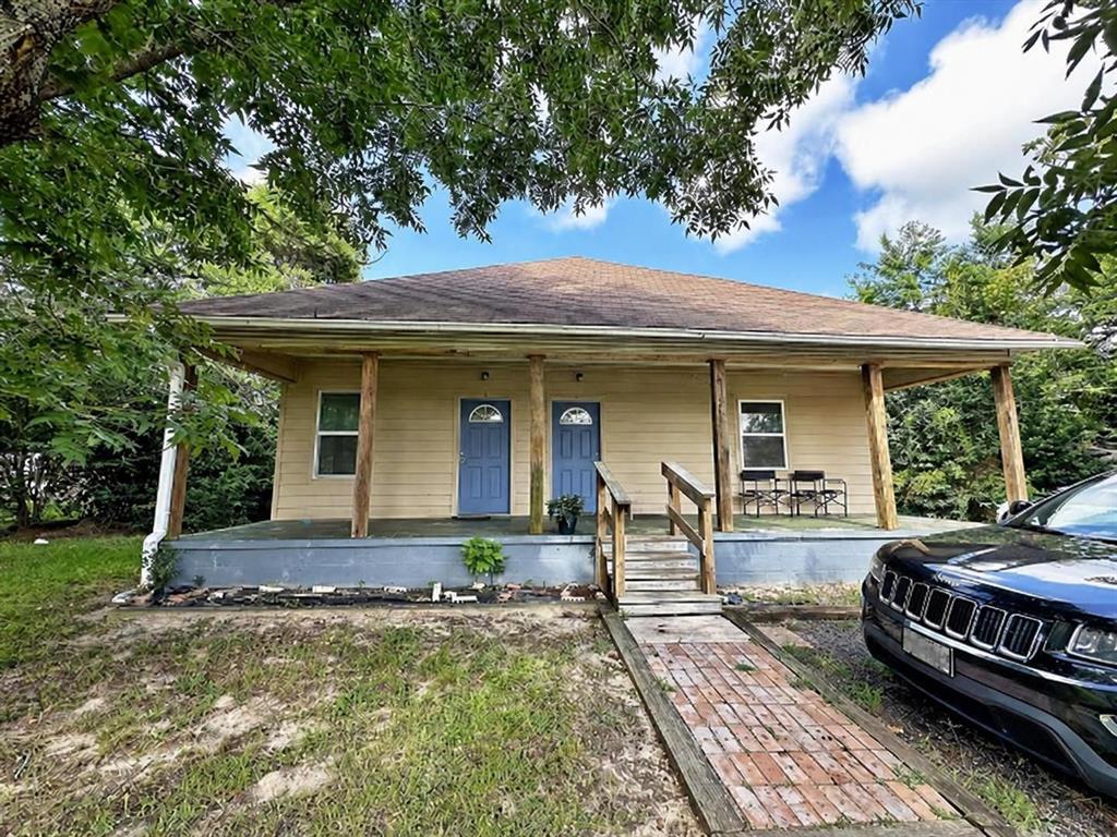 11281 Moss Street Property Photo 1
