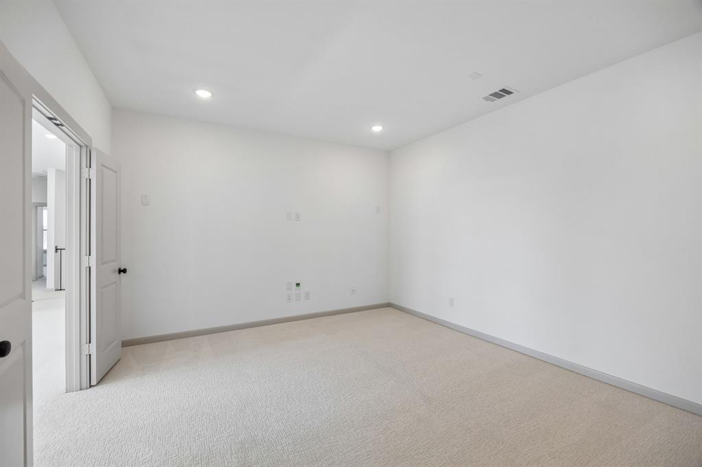 2312 Wispy Lane Property Photo 16