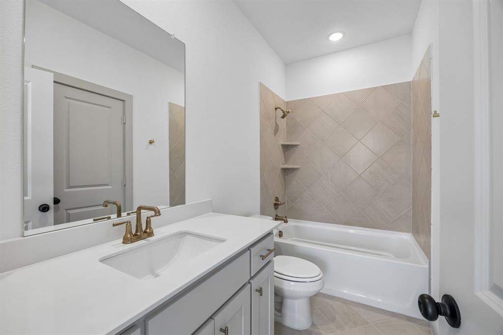 2312 Wispy Lane Property Photo 18