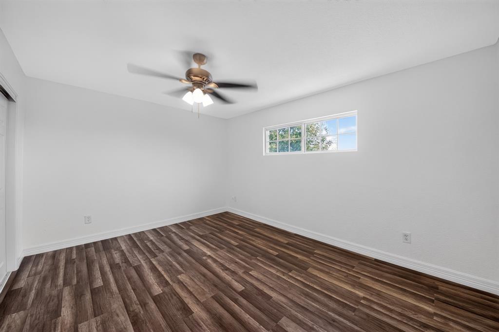 7335 Antoine Drive Property Photo 25