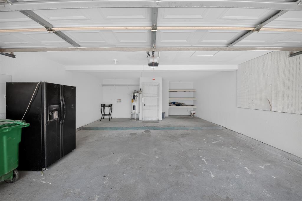 7335 Antoine Drive Property Photo 28