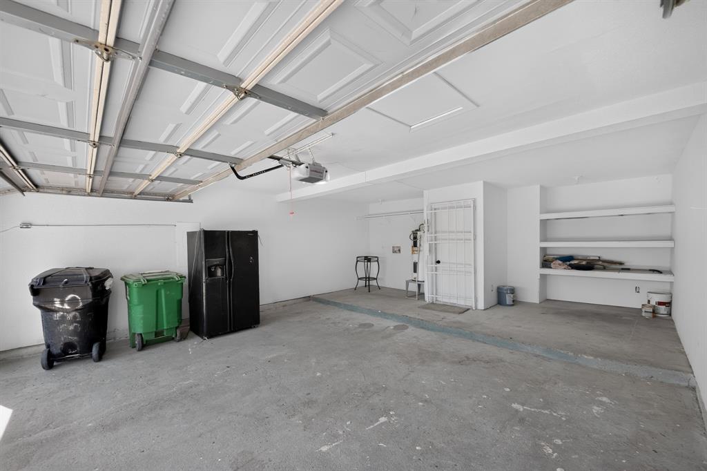 7335 Antoine Drive Property Photo 29