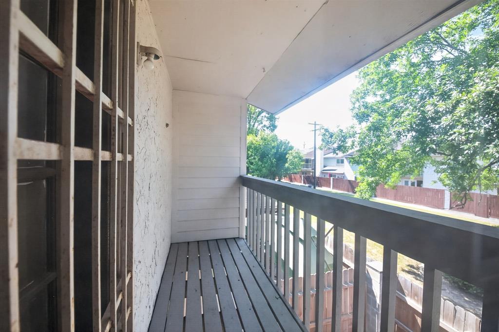 7335 Antoine Drive Property Photo 30