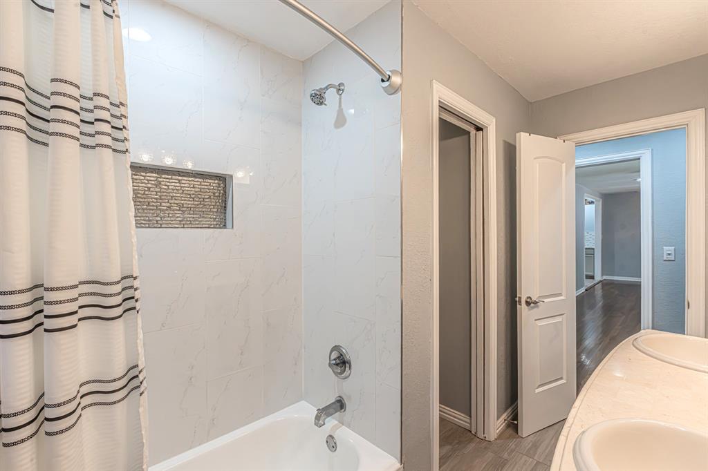 5713 Tracyne Drive Property Photo 23