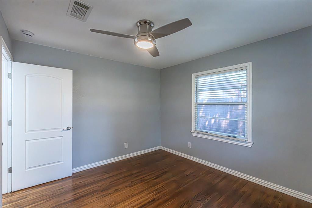 5713 Tracyne Drive Property Photo 28