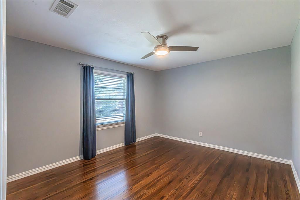 5713 Tracyne Drive Property Photo 29