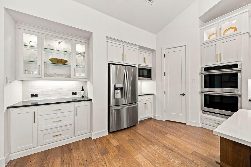 120 Miramar Drive Property Photo 14